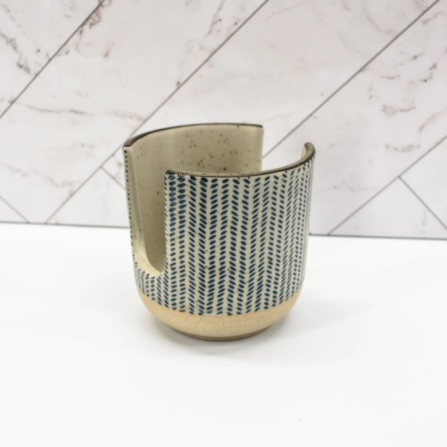 Stoneware Sponge Holder 6 Stoneware Sponge Holder - Image 6