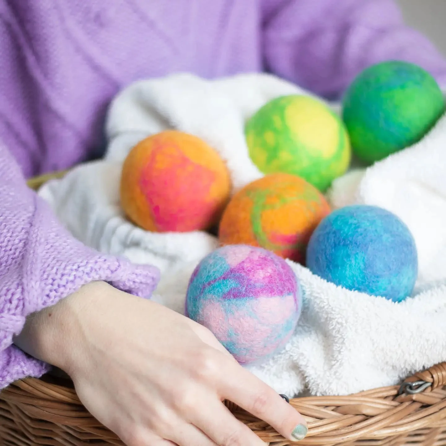 100% Pure Wool Dryer Balls: Friendsheep 1 100% Pure Wool Dryer Balls: Friendsheep