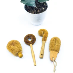 Cleaning Brushes: Coir