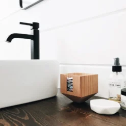 Facial Rounds Container: Wood