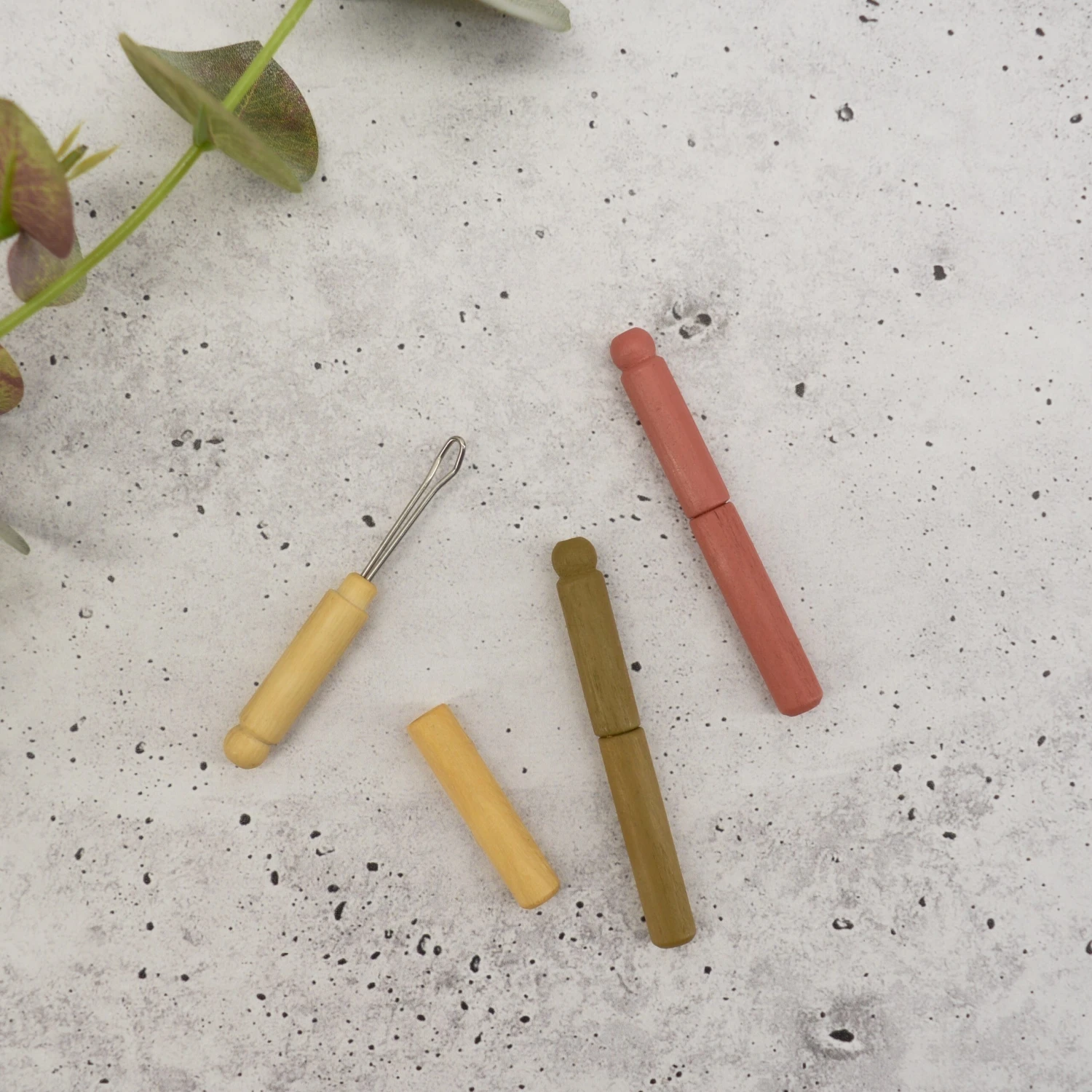 Plastic Free Ear Cleaner With Wooden Handle And Case 2 Plastic Free Ear Cleaner With Wooden Handle And Case - Image 2