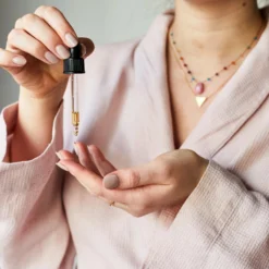 Organic Face Serum With Upcycled Coffee + Rosehip Oil: 1oz 7 Organic Face Serum With Upcycled Coffee + Rosehip Oil: 1oz -Homeware Sale Store organic face serum with upcycled coffee rosehip oil 1oz 805105