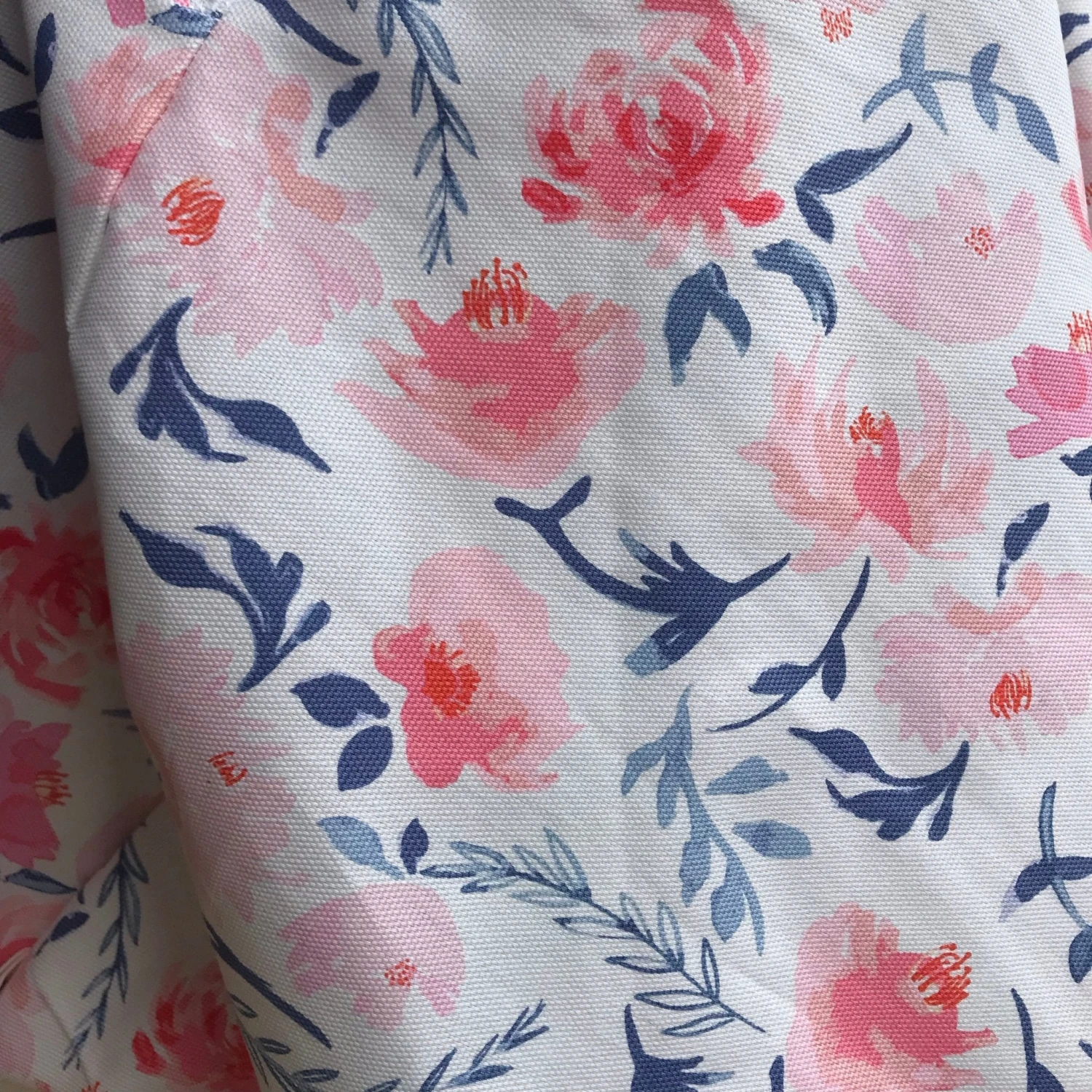 Market Triangle Tote 14 Market Triangle Tote - Image 14