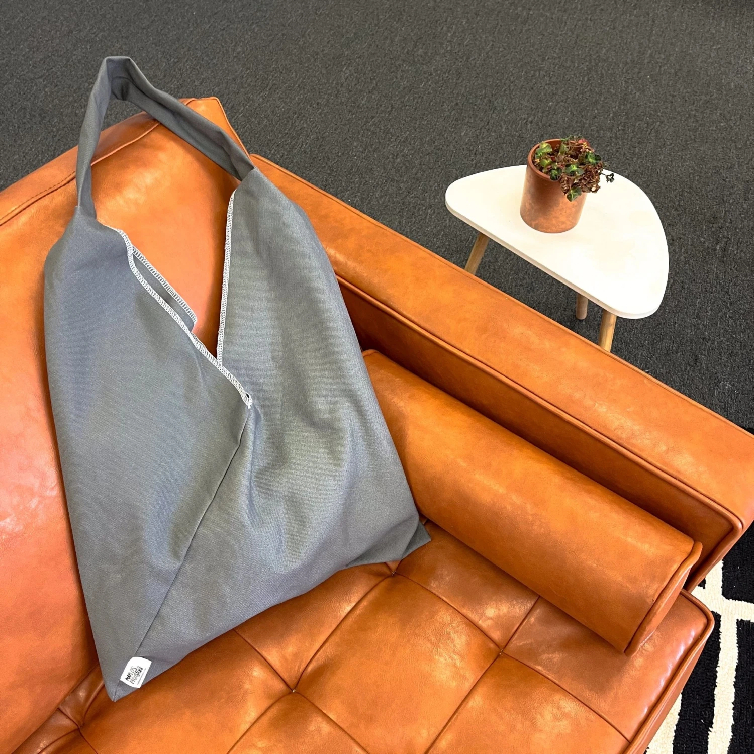 Market Triangle Tote 17 Market Triangle Tote - Image 17